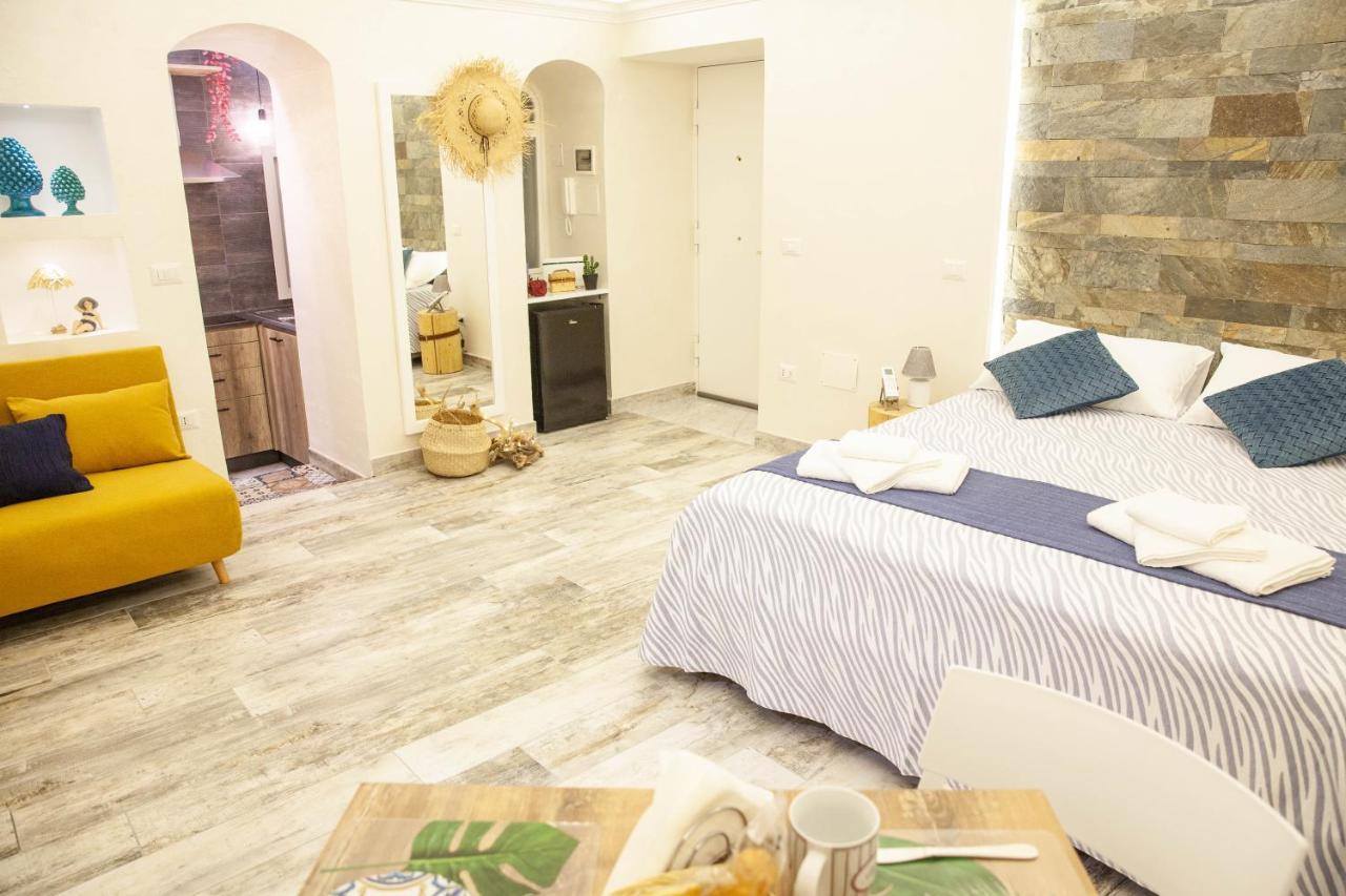 Appartamento Plebiscito House - Casa Vacanze Napoli Esterno foto