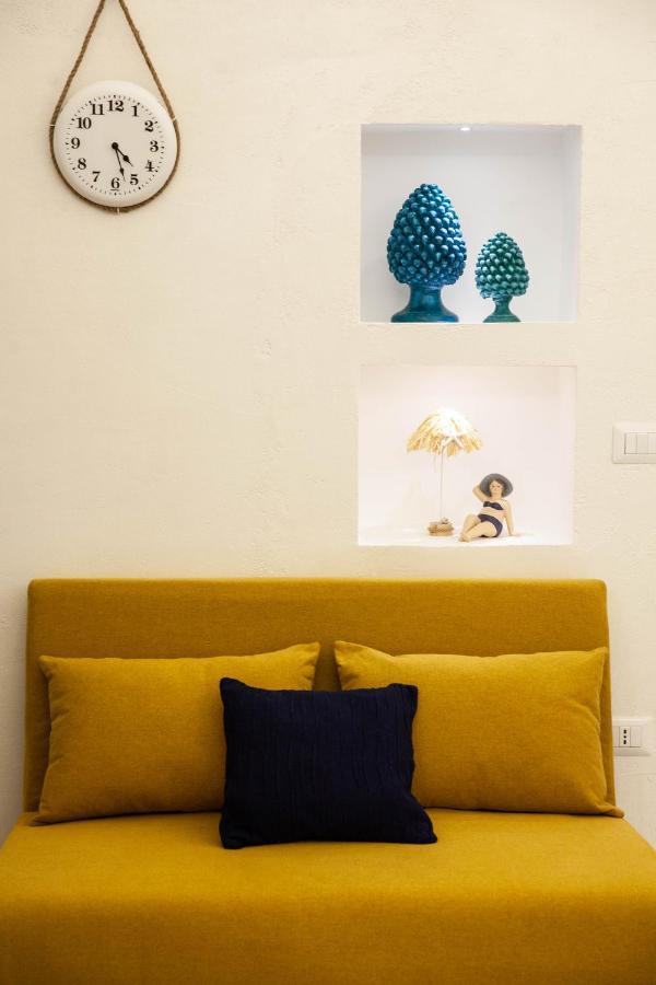 Plebiscito House - Casa Vacanze Napoli Esterno foto