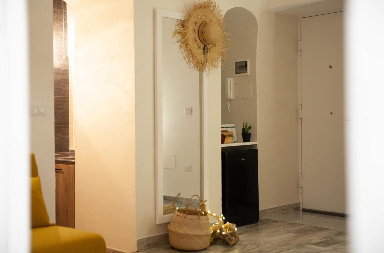 Plebiscito House - Casa Vacanze Napoli Esterno foto